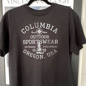 Vintage black Columbia graphic